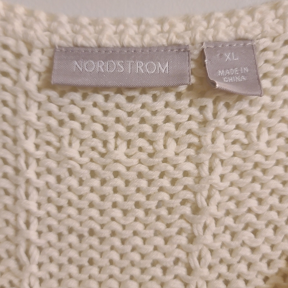 Nordstrom Cream Women's Blouse